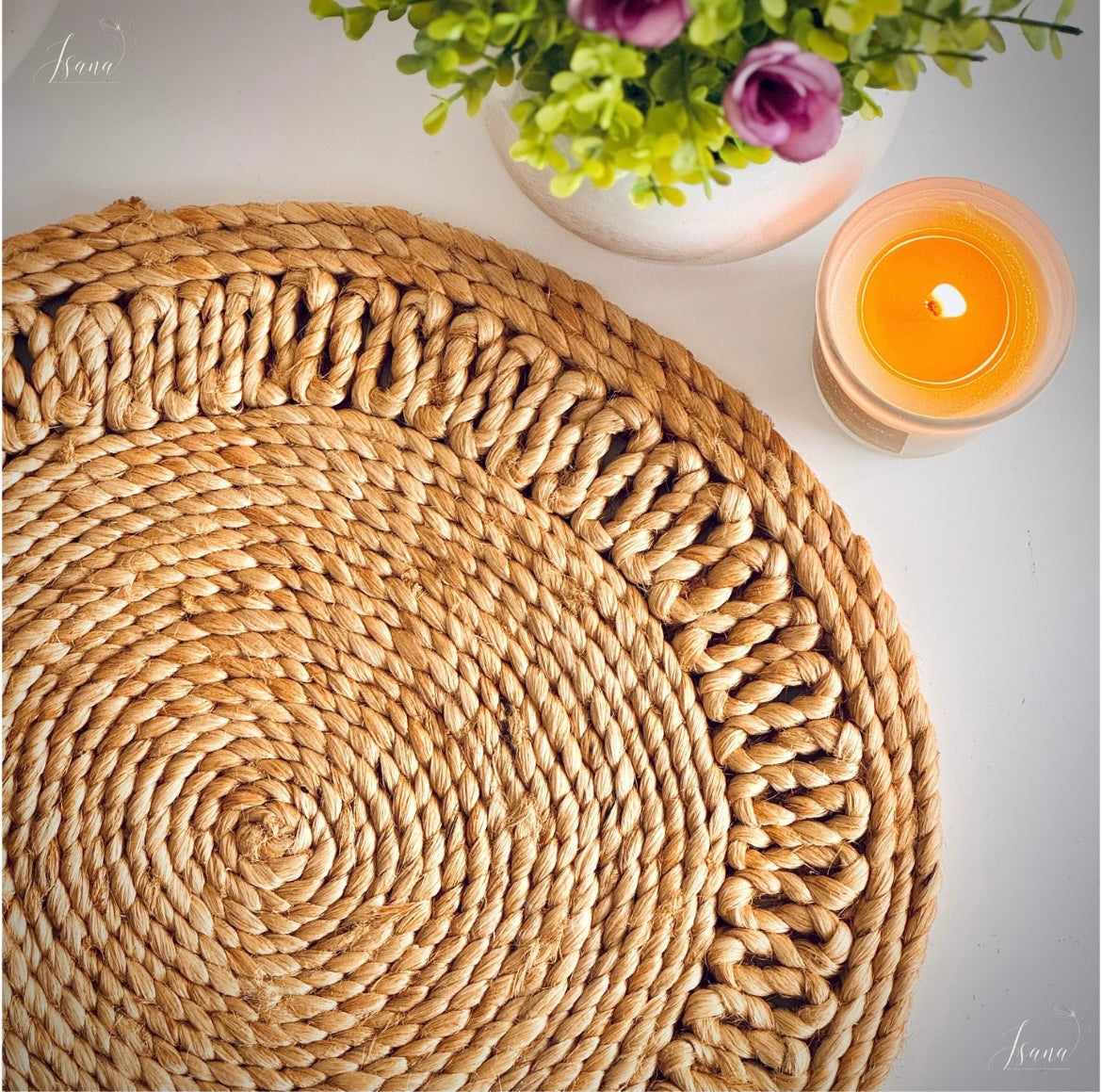 RusticBloom – Handwoven Round Jute Placemat