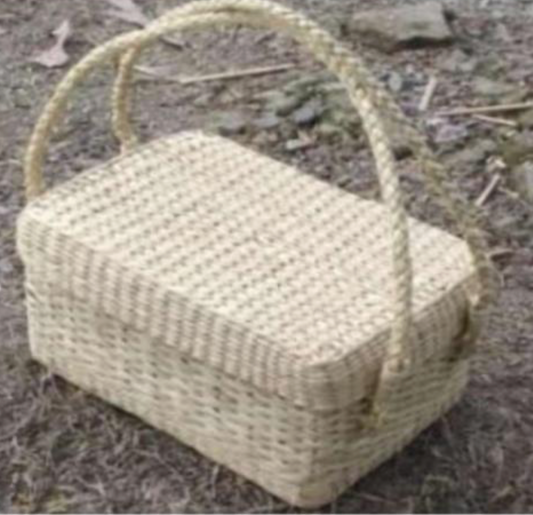 Tula Kauna Box with Handle & Cover