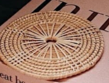 Aara Grande Designer Cane Coaster – Round (Dia 6)
