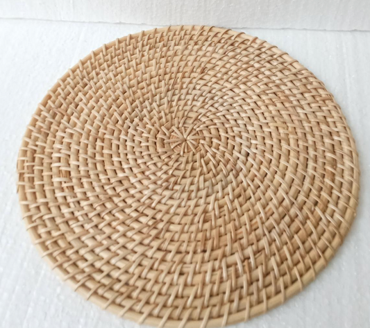 Aara Luxe Cane Round Placemat – Handwoven Elegance