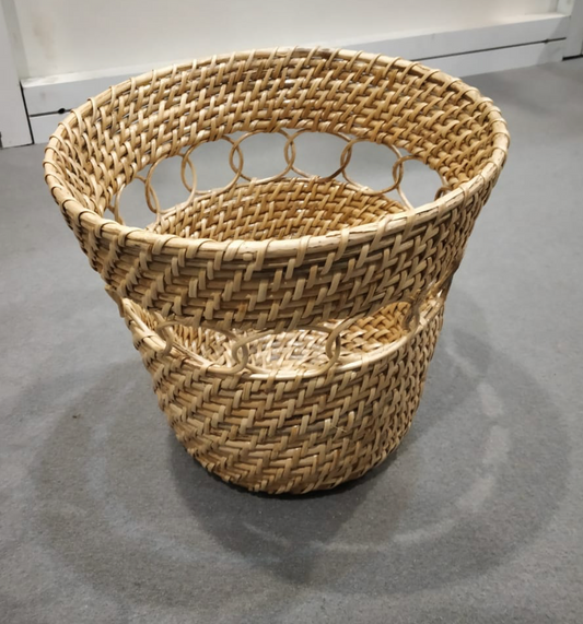 Bucket shaped Cane Planter