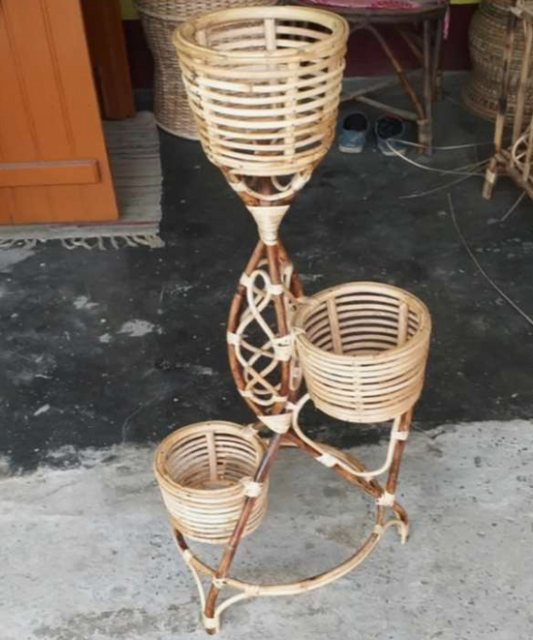Multi - Pot Stand