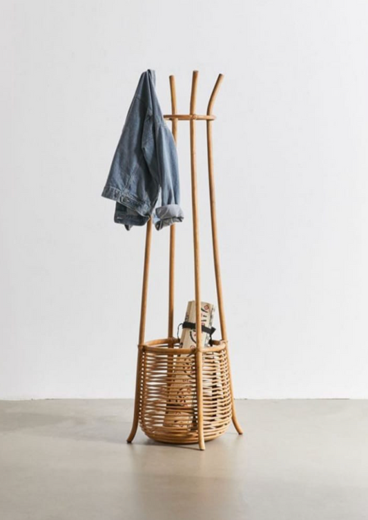 Planter with Cloth Hanger
