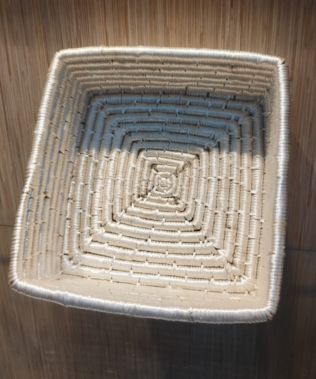 Zyra Sabai Grass Tray – Square with Thread Detailing (Natural)