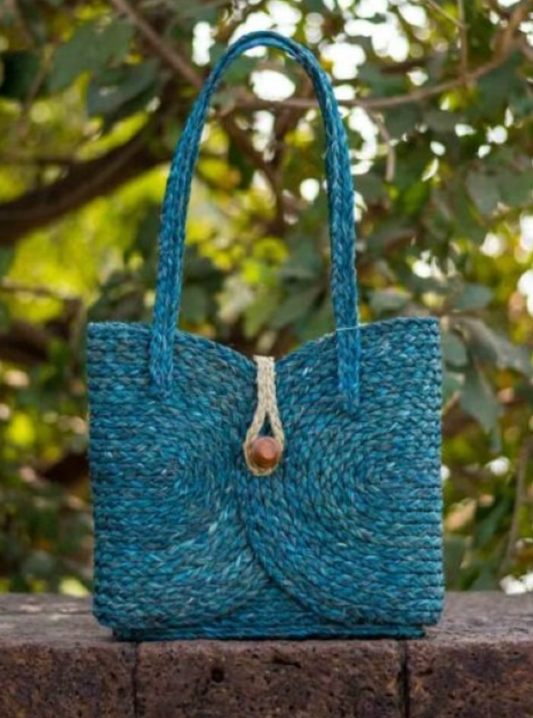 MaatiLoom – Handwoven Sabai Grass Butterfly Bag