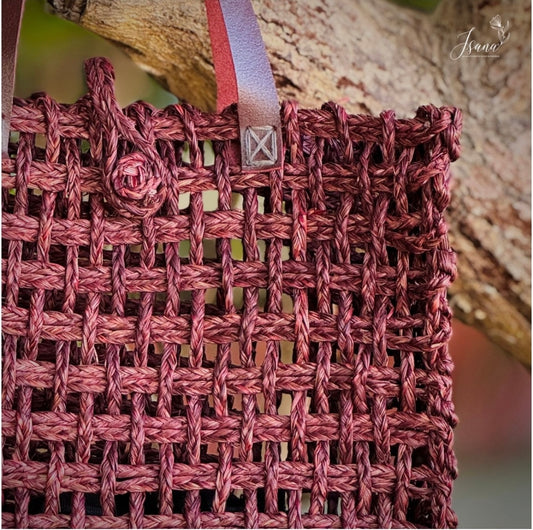 SauraWeave Sabai Grass Mesh Bag – Designer Handle Tote