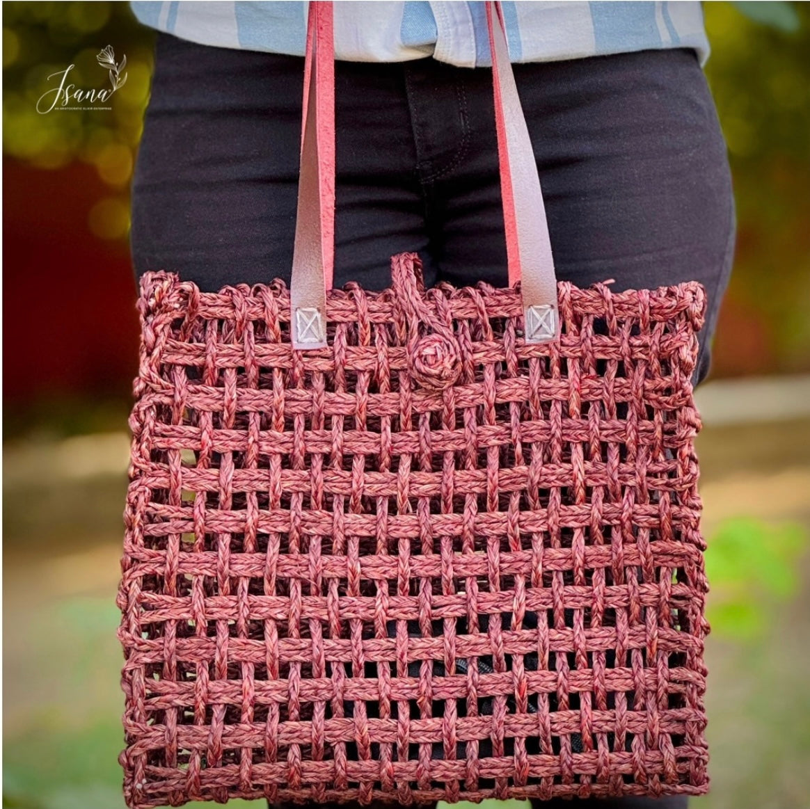 SauraWeave Sabai Grass Mesh Bag – Designer Handle Tote