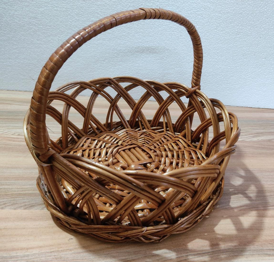 Regal Willow Crown Basket – With Handle