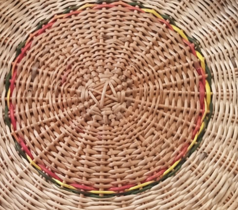 Terra Willow Round Tray
