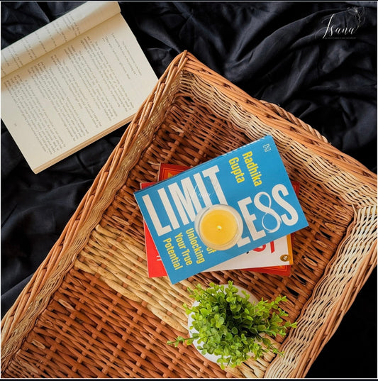 📦 RusticNest Willow Storage Tray