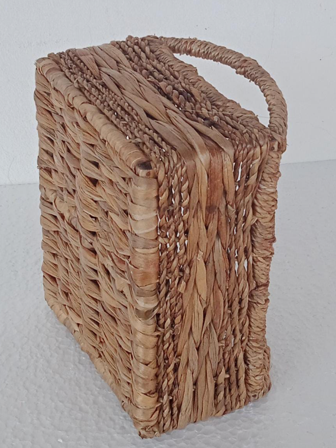 Aira Cane-Edged Hyacinth Tray