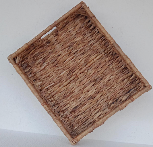 Aira Grande Cane-Edged Hyacinth Tray